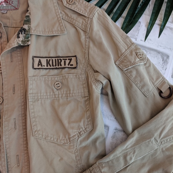 A. KURTZ Tan and camo button shirt or jacket - Picture 7 of 7
